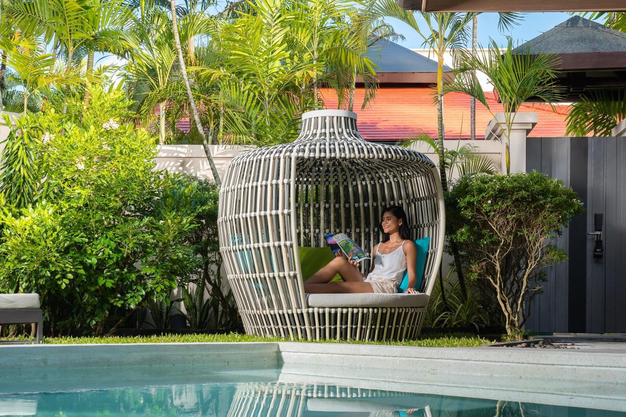 Dewa Phuket Resort & Villas Nai Yang Beach Exterior foto